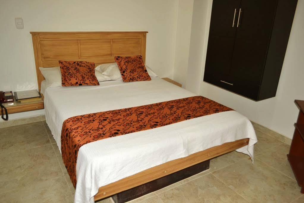 Hotel Riviera Plaza Bucaramanga Zewnętrze zdjęcie